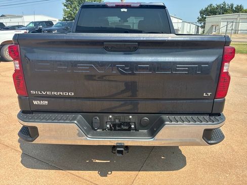 Used 2022 Chevrolet Silverado 1500 LT AWD/4WD image 6