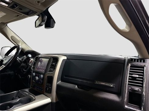 Used 2017 RAM 2500 Laramie image 28
