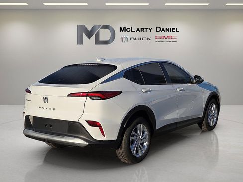 New 2026 Buick Envista Preferred image 5