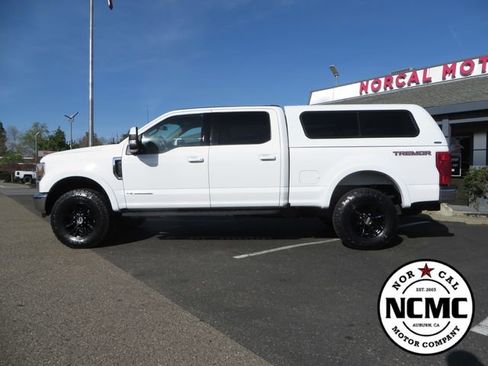 Used 2021 Ford F350 Lariat w/ Tremor Off-Road Package AWD/4WD image 2