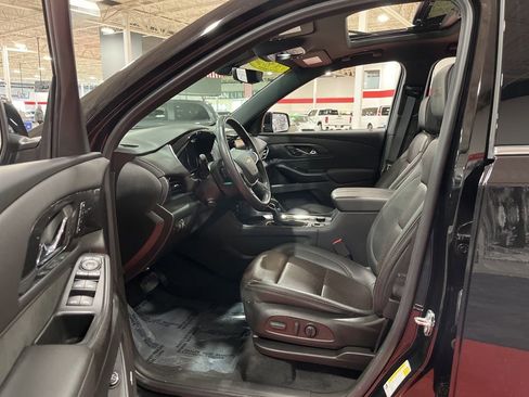 Used 2022 Chevrolet Traverse High Country w/ LPO, Floor Liner Package image 11
