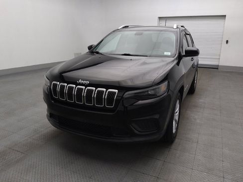 Used 2020 Jeep Cherokee Latitude FWD image 15