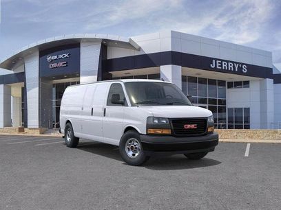 New 2025 GMC Savana 3500 Extended w/ Driver Convenience Package