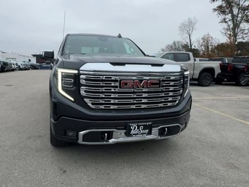 New 2026 GMC Sierra 1500 Denali w/ Technology Package image 3