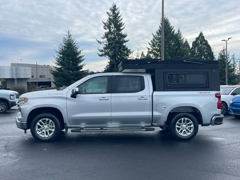 Used 2022 Chevrolet Silverado 1500 LT w/ Safety Package image 6