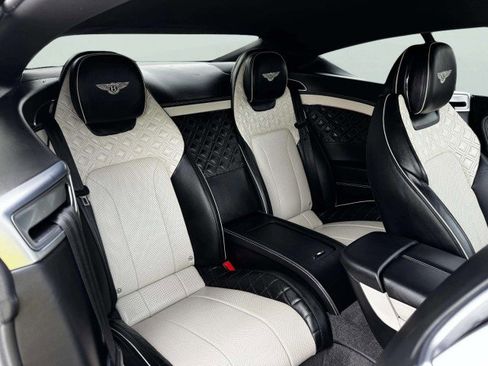 Used 2020 Bentley Continental GT image 37