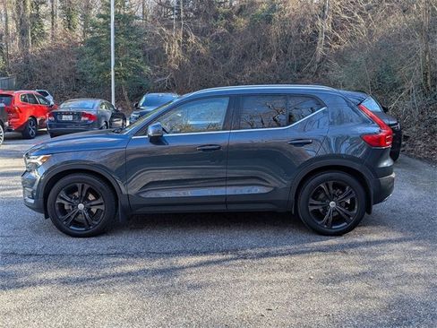 Used 2020 Volvo XC40 T5 Inscription image 4
