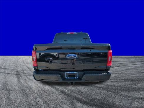 Certified 2022 Ford F150 XLT w/ Equipment Group 301A Mid image 5