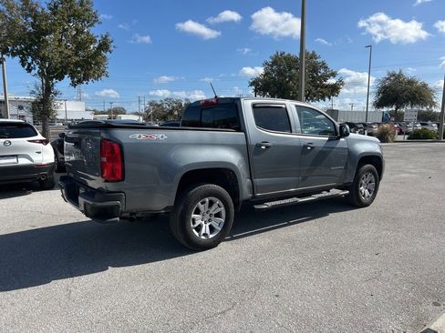 Used 2022 Chevrolet Colorado LT w/ Safety Package image 5
