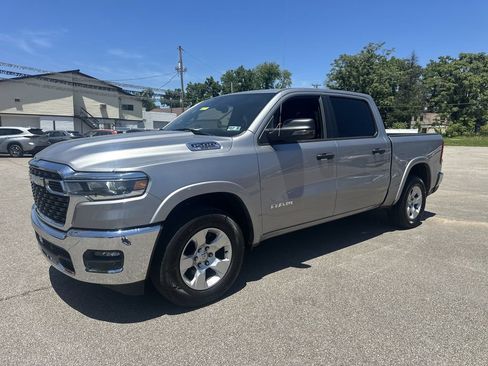 Used 2025 RAM 1500 Big Horn AWD/4WD image 12