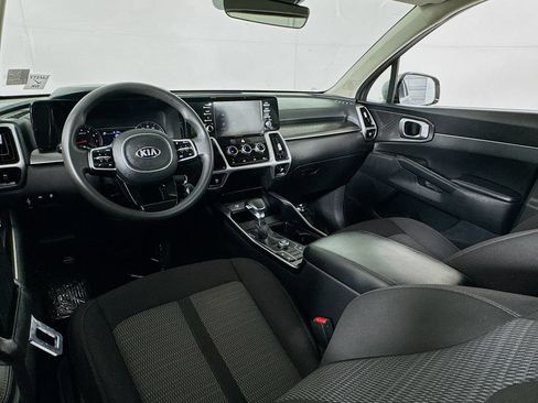 Used 2021 Kia Sorento LX FWD image 27