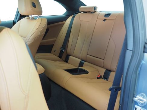 Used 2025 BMW 230i Coupe RWD image 16