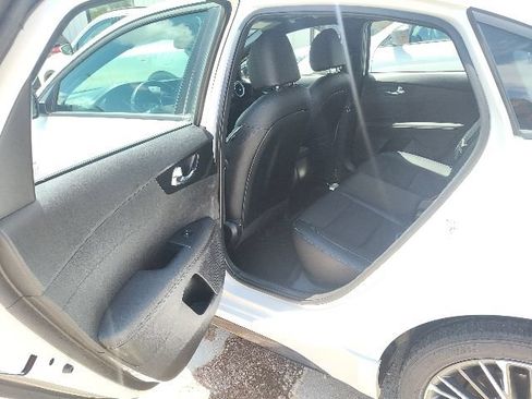 Used 2024 Kia Forte GT-Line FWD image 14