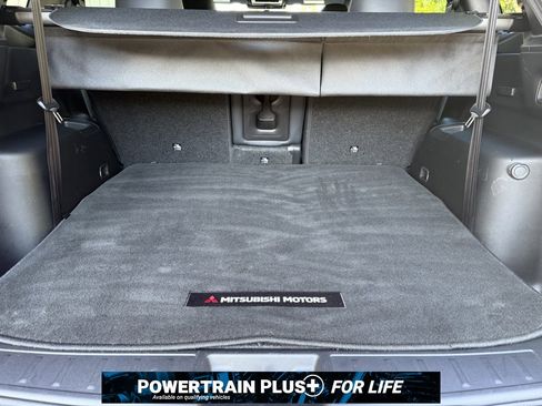 Used 2023 Mitsubishi Outlander SE Black Edition image 7