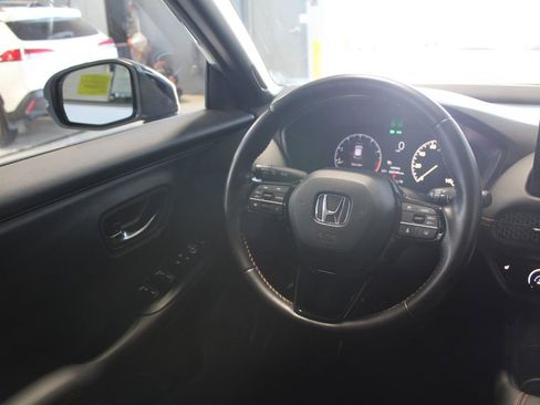 Used 2025 Honda HR-V Sport image 24