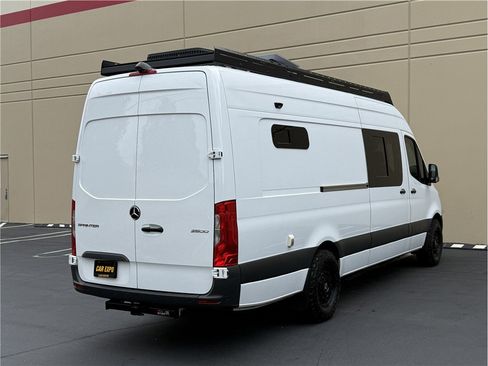 Used 2020 Mercedes-Benz Sprinter 2500 image 6
