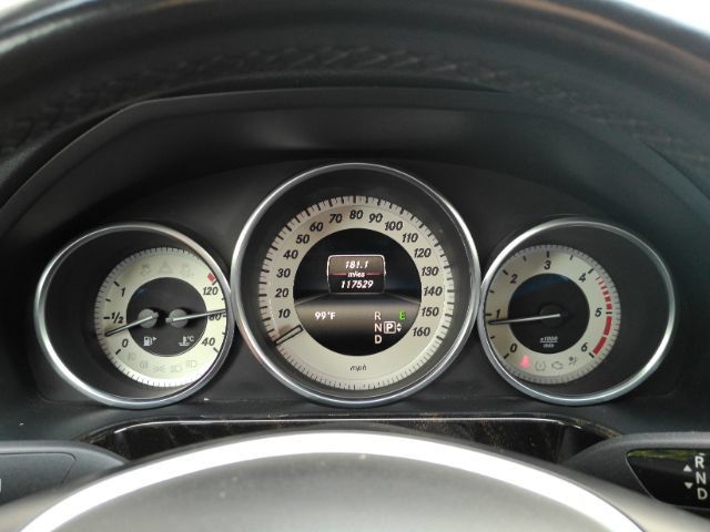 Used 2014 Mercedes-Benz E 250 BlueTEC Sedan image 39