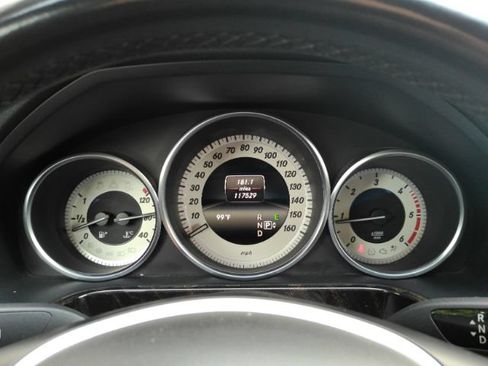 Used 2014 Mercedes-Benz E 250 BlueTEC Sedan image 39