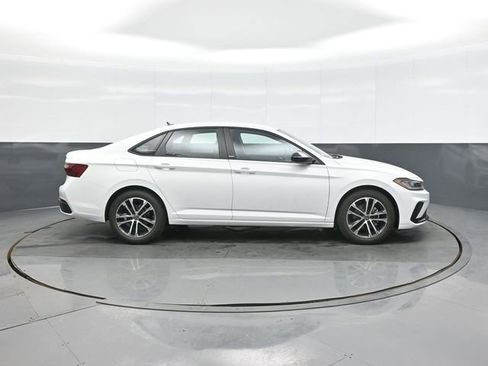 New 2026 Volkswagen Jetta Sport FWD image 8
