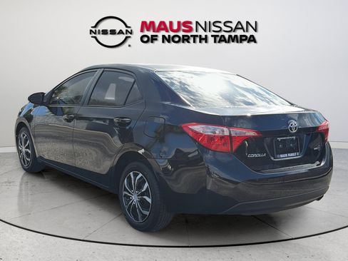 Used 2017 Toyota Corolla LE FWD image 8