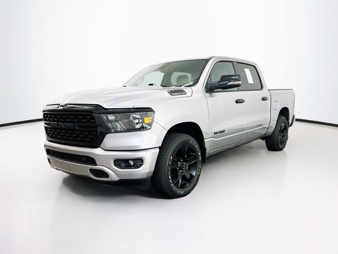 Used 2024 RAM 1500 Big Horn AWD/4WD image 3