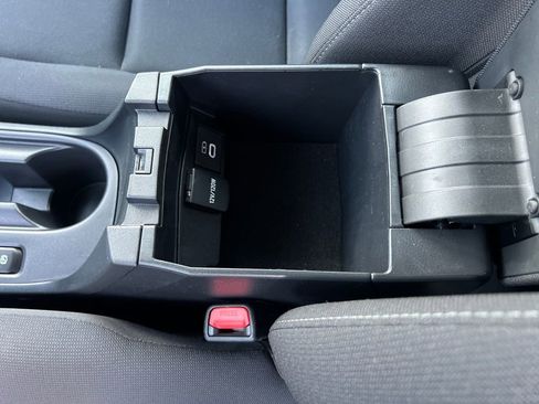Used 2024 Toyota Corolla LE FWD image 16