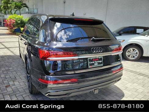Used 2021 Audi Q7 3.0T Prestige w/ Prestige Package AWD/4WD image 6