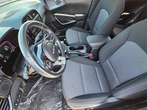 Used 2023 Kia Soul EX FWD image 14