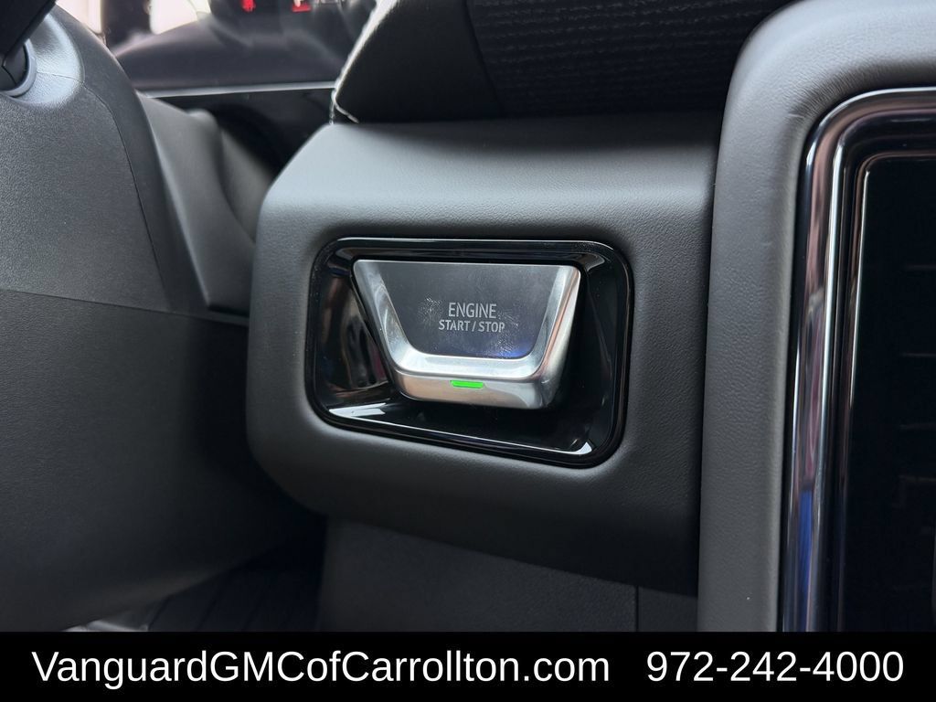 New 2026 GMC Yukon XL AT4 Ultimate w/ LPO, Floor Liner Package AWD/4WD image 19