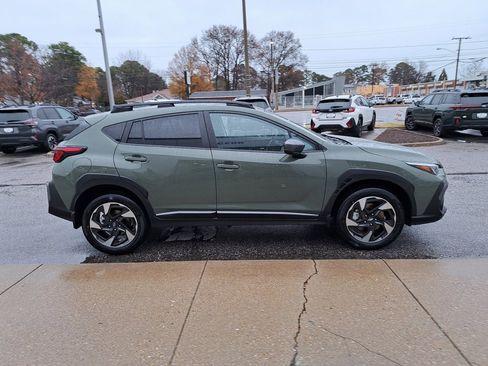 New 2026 Subaru Crosstrek 2.5i Limited w/ Crosstrek Mirror Package image 7