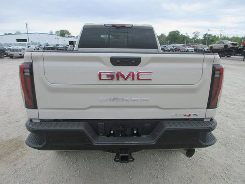 New 2026 GMC Sierra 2500 AT4X AWD/4WD image 6