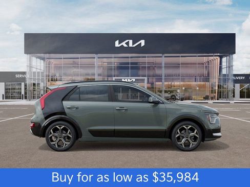 New 2026 Kia Niro SX Touring image 7