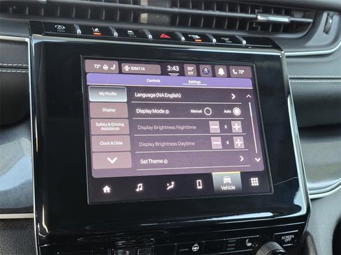 Used 2023 Jeep Grand Cherokee Laredo w/ Luxury Tech Group I image 16