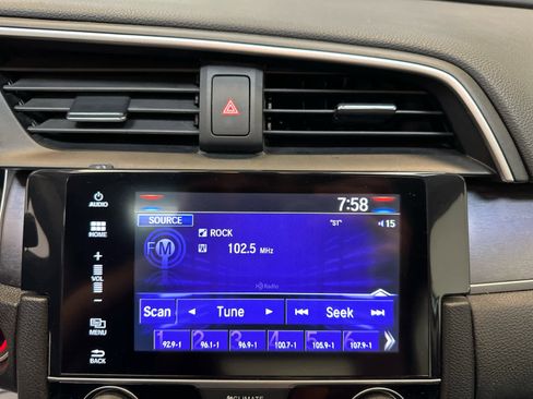 Used 2017 Honda Civic EX-L image 15