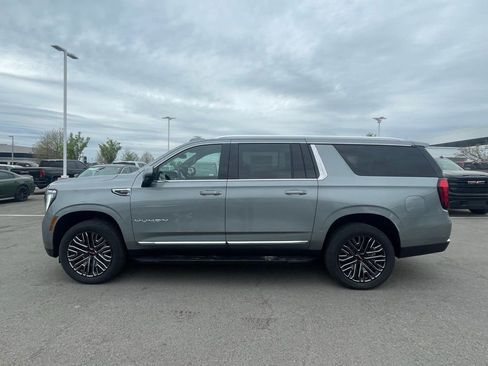 New 2026 GMC Yukon XL Elevation AWD/4WD image 4