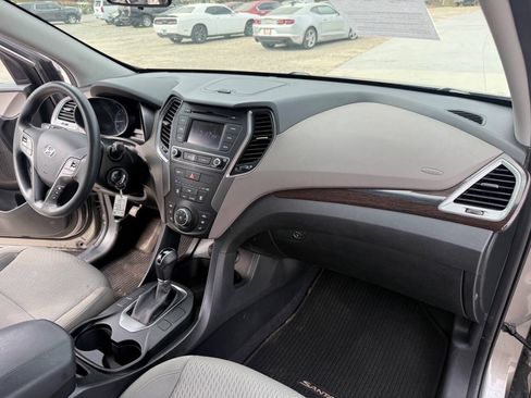 Used 2018 Hyundai Santa Fe Sport w/ Cargo Package FWD image 27