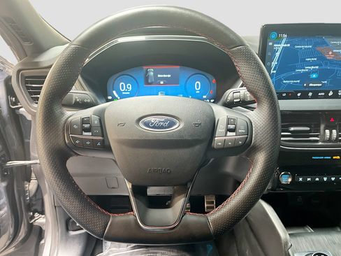 Used 2024 Ford Escape ST-Line Elite AWD/4WD image 11