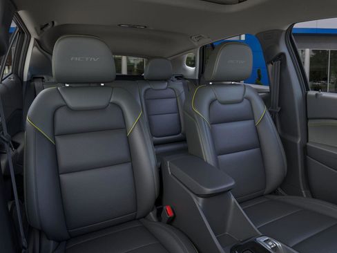 New 2026 Chevrolet Trax ACTIV w/ Sunroof Package image 17