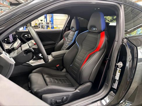 Used 2026 BMW M2 w/ Lighting Package RWD image 24