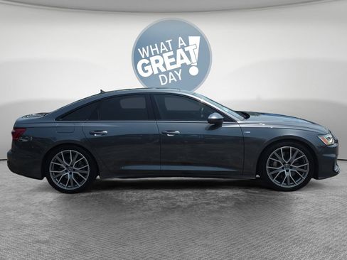 Used 2022 Audi A6 Premium Plus w/ Premium Plus Package AWD/4WD image 2
