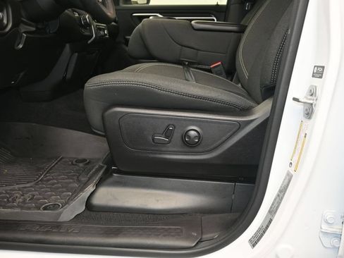 Used 2025 RAM 1500 Big Horn RWD image 21