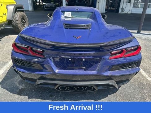 Used 2025 Chevrolet Corvette Z06 RWD image 13