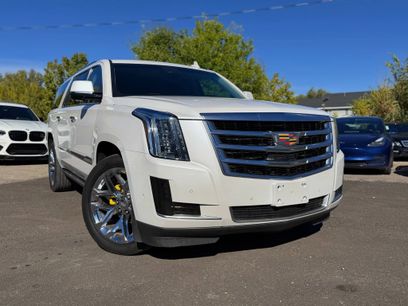 Used 2017 Cadillac Escalade ESV Premium Luxury