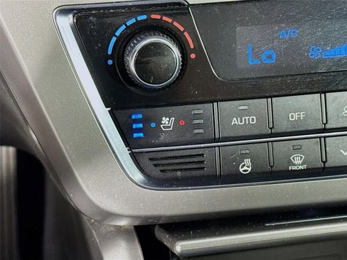 Used 2015 Hyundai Sonata Limited w/ Option Group 06 FWD image 23