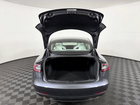 Used 2018 Tesla Model 3 Long Range AWD/4WD image 14