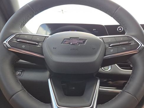 New 2026 Chevrolet Equinox LT w/ Midnight Edition FWD image 33