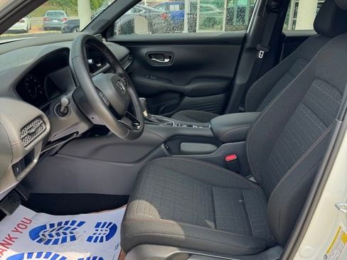 New 2026 Honda HR-V Sport image 10