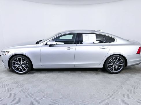 Used 2018 Volvo S90 T5 Momentum w/ Convenience Package AWD/4WD image 2