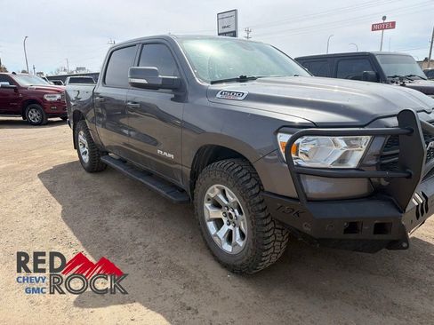 Used 2022 RAM 1500 Big Horn AWD/4WD image 3