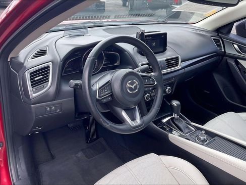 Used 2017 MAZDA MAZDA3 Grand Touring w/ Premium Equipment Package FWD image 15
